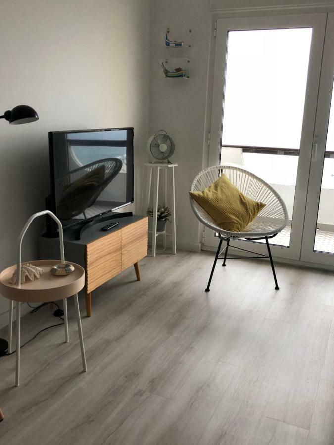 Апартаменты Salty House - Casa Salgada Фош-ду-Арелью Экстерьер фото